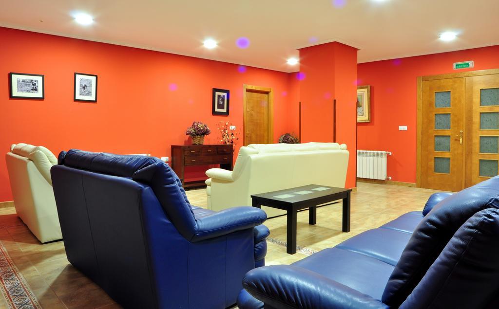 San Roque del Acebal Hostal Europa מראה חיצוני תמונה