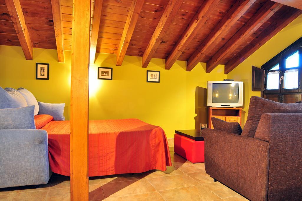 San Roque del Acebal Hostal Europa מראה חיצוני תמונה