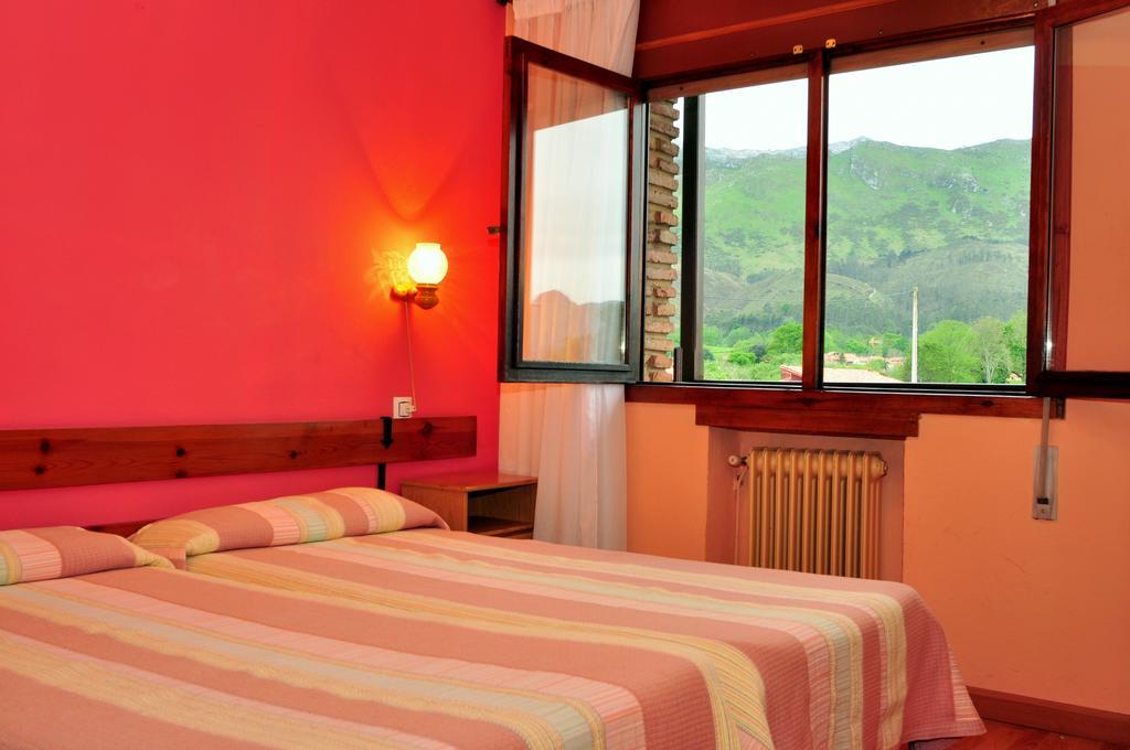 San Roque del Acebal Hostal Europa מראה חיצוני תמונה