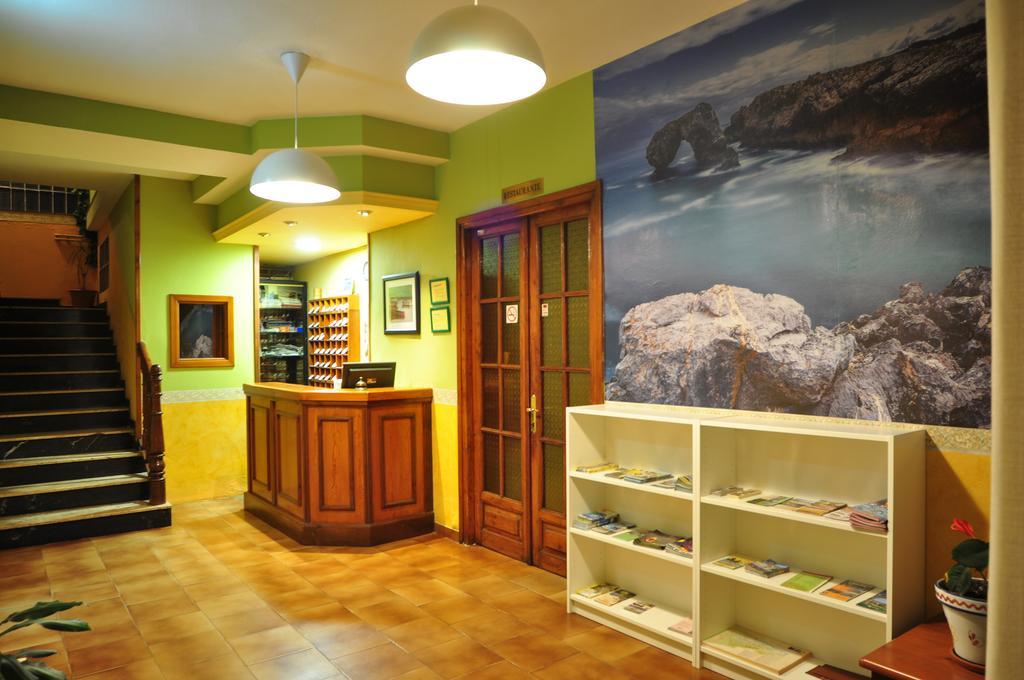 San Roque del Acebal Hostal Europa מראה חיצוני תמונה